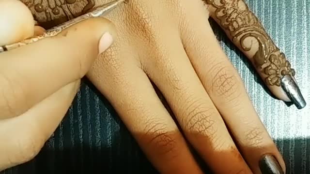 Beautiful mehandi design 🥰🥰