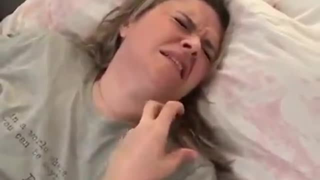 NHS Worker Partially Paralyzed After Her Second Pfizer COVID-19 Shot