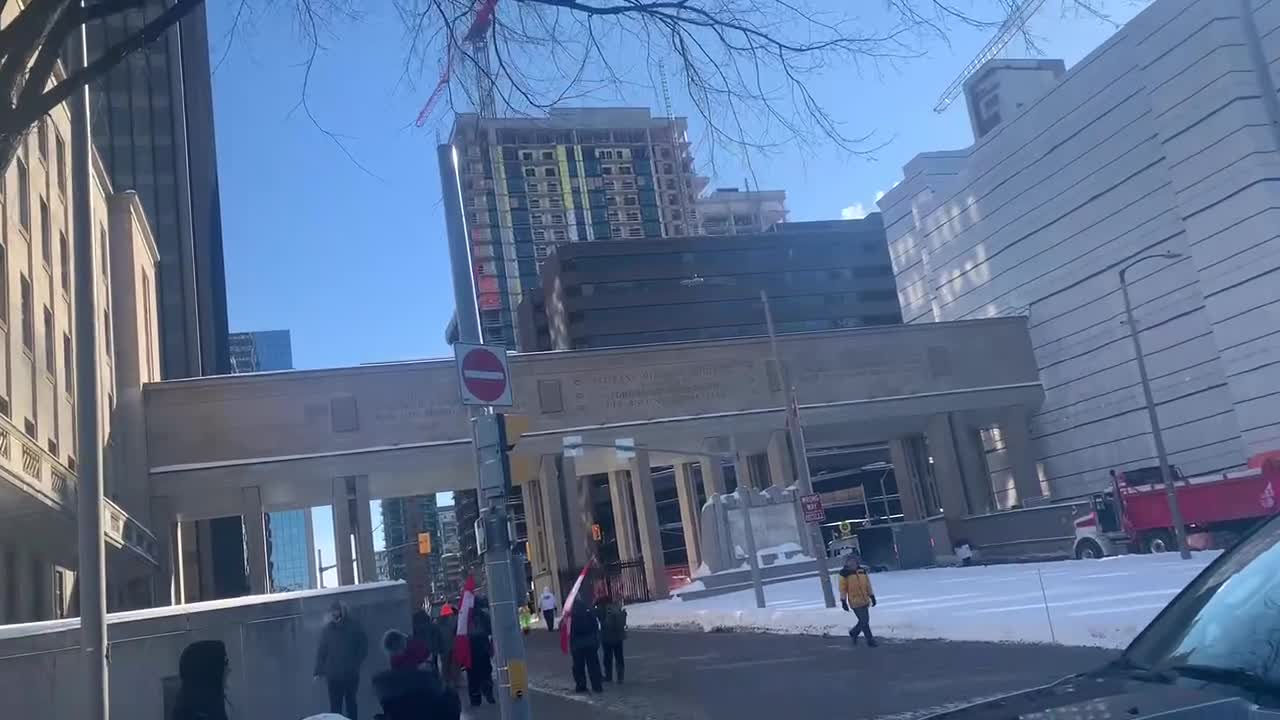 Freedom Convoy - Rideau Centre to National Archives