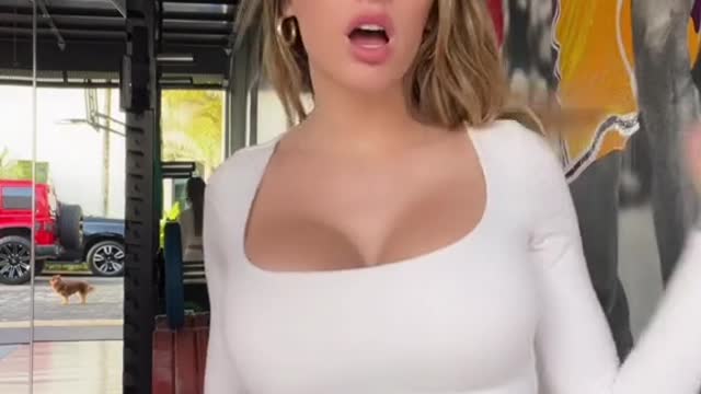 white girl hot viral video