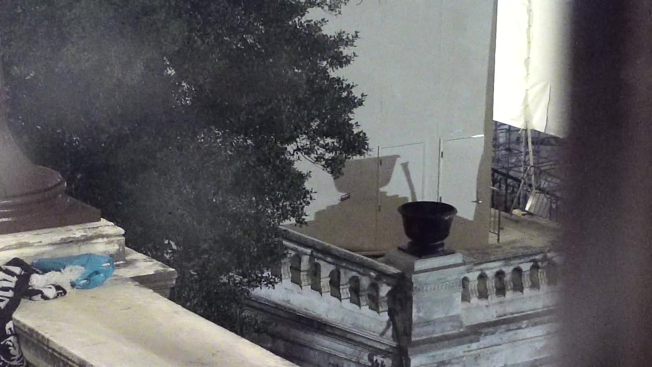 Camera0925USCG00UpperTerraceWest_2021-01-06_Starting_at_18h34min27s973ms.mp4
