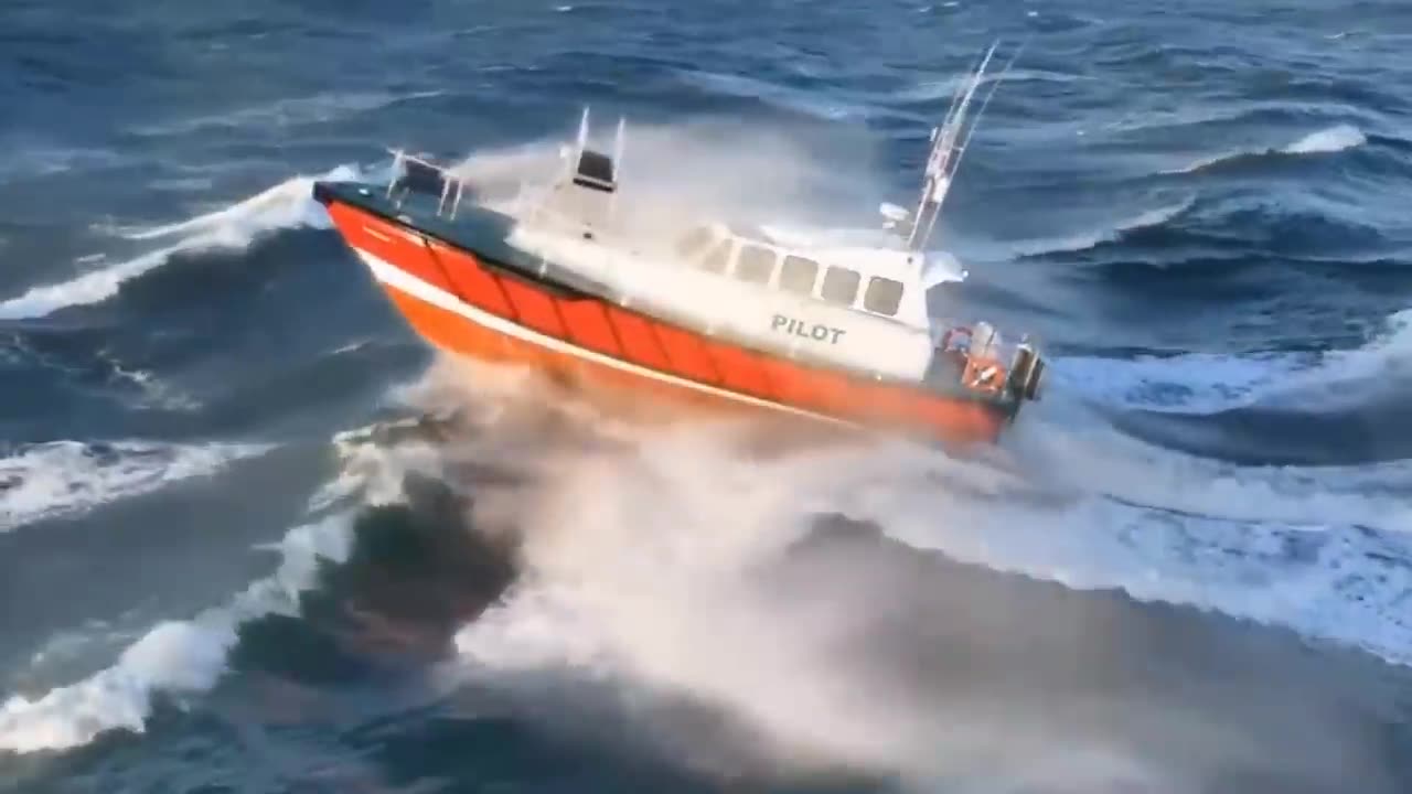 The Top Safest Lifeboats In The World