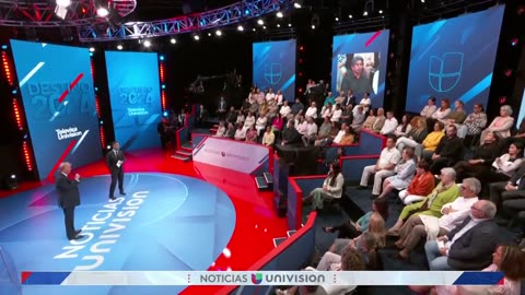 Trump responds to questions from audience about illegal immigrants