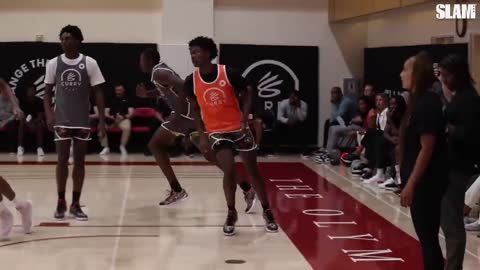 Indoor basketball game