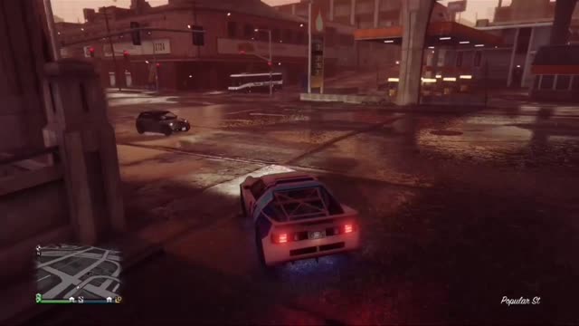 UFOs EVERYWHERE in Los Santos GTA V Online