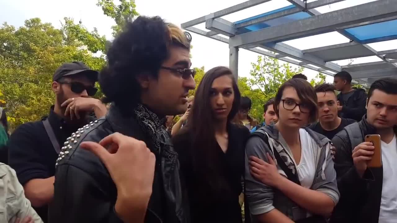 This Video Which propelled Jordan Peterson into international fame.