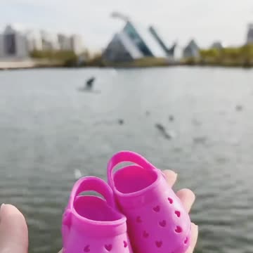 New shoes for cat ❣️🥰❣️❣️❣️