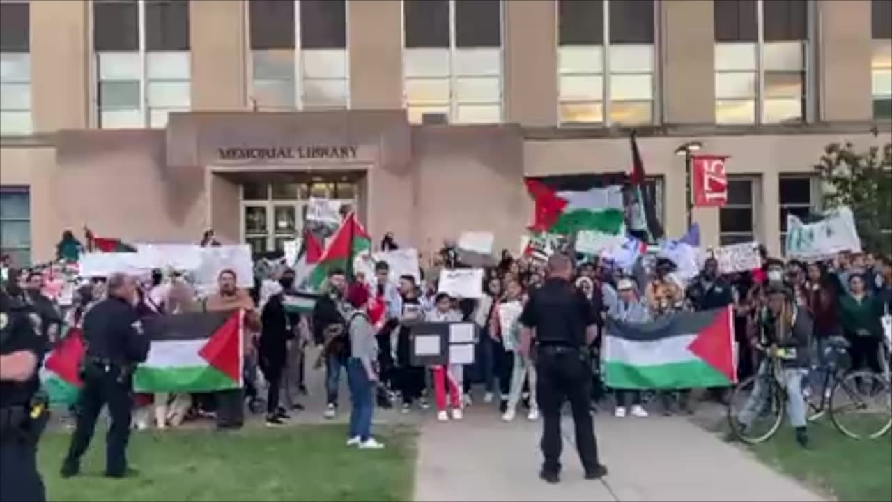 UW-Madison Palestine supporters chanting "Glory to the Murders!"