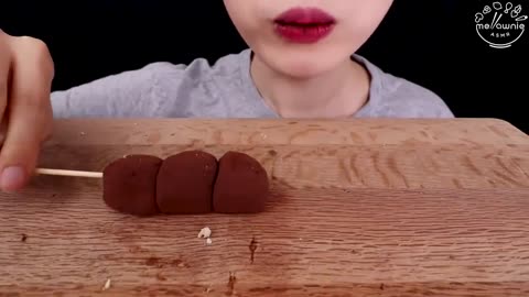 ASMR MUKBANG｜CHOCOLATE MARSHMALLOW RICE CAKES ICE REAM SNACK 초코찰떡 마시멜로 아이스크림 몰티져스 고디바 매그넘 EATING