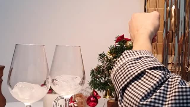 Champagne open
