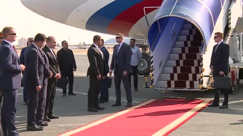 Le président russe Vladimir Poutine arrive à Téhéran