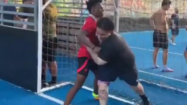 Ishowspeed football skills
