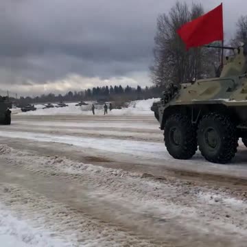#UsaRussiaWar #Ukraine Russians on the move near Sumy