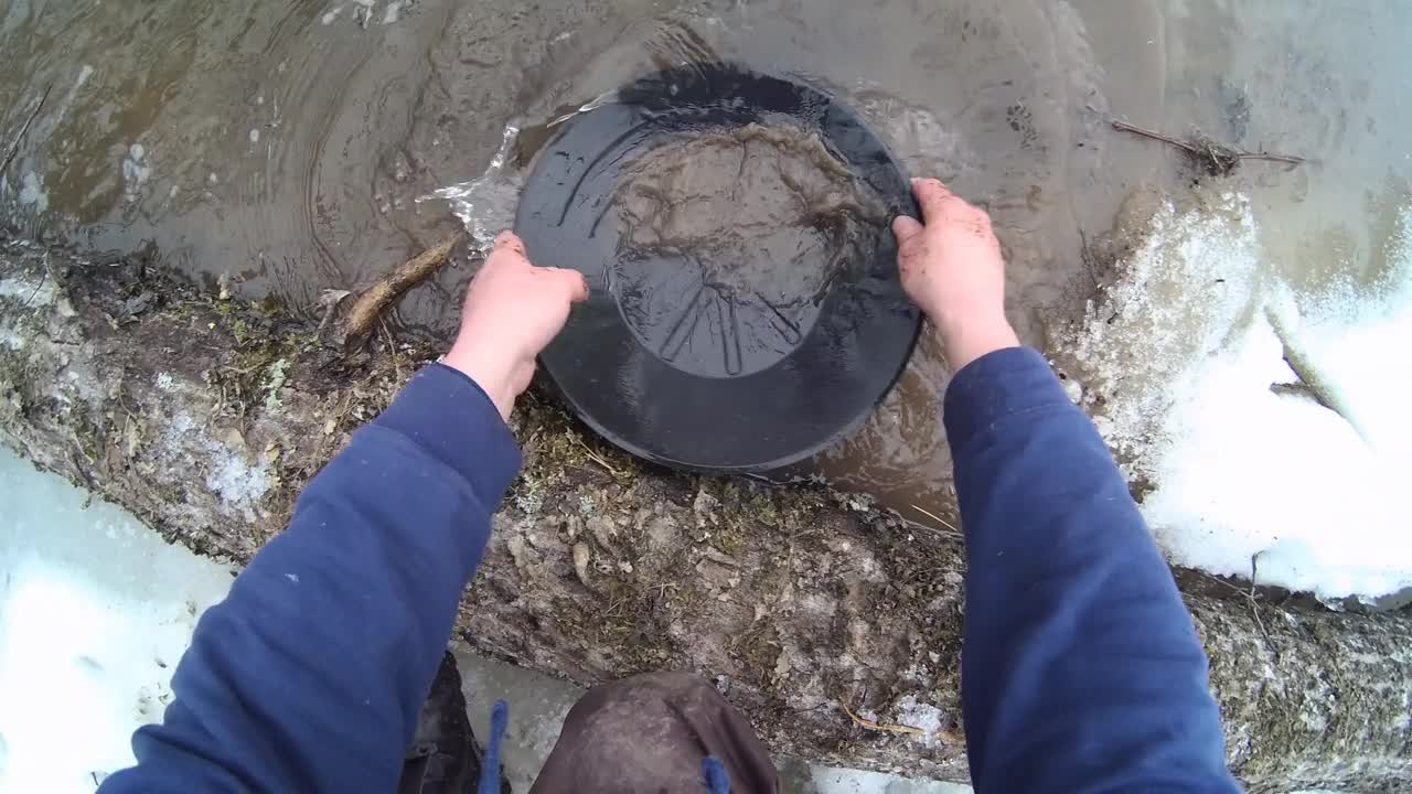 Alaska Spring Gold Panning