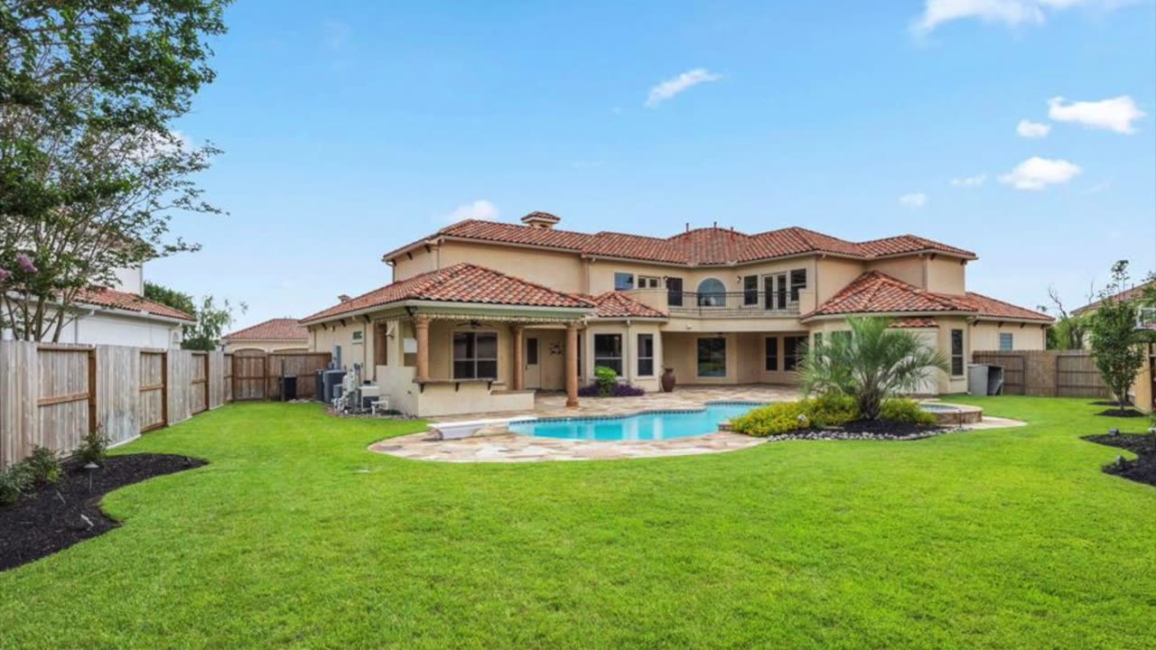 Design the Life You Love: Browse Homes that Reflect Your Style