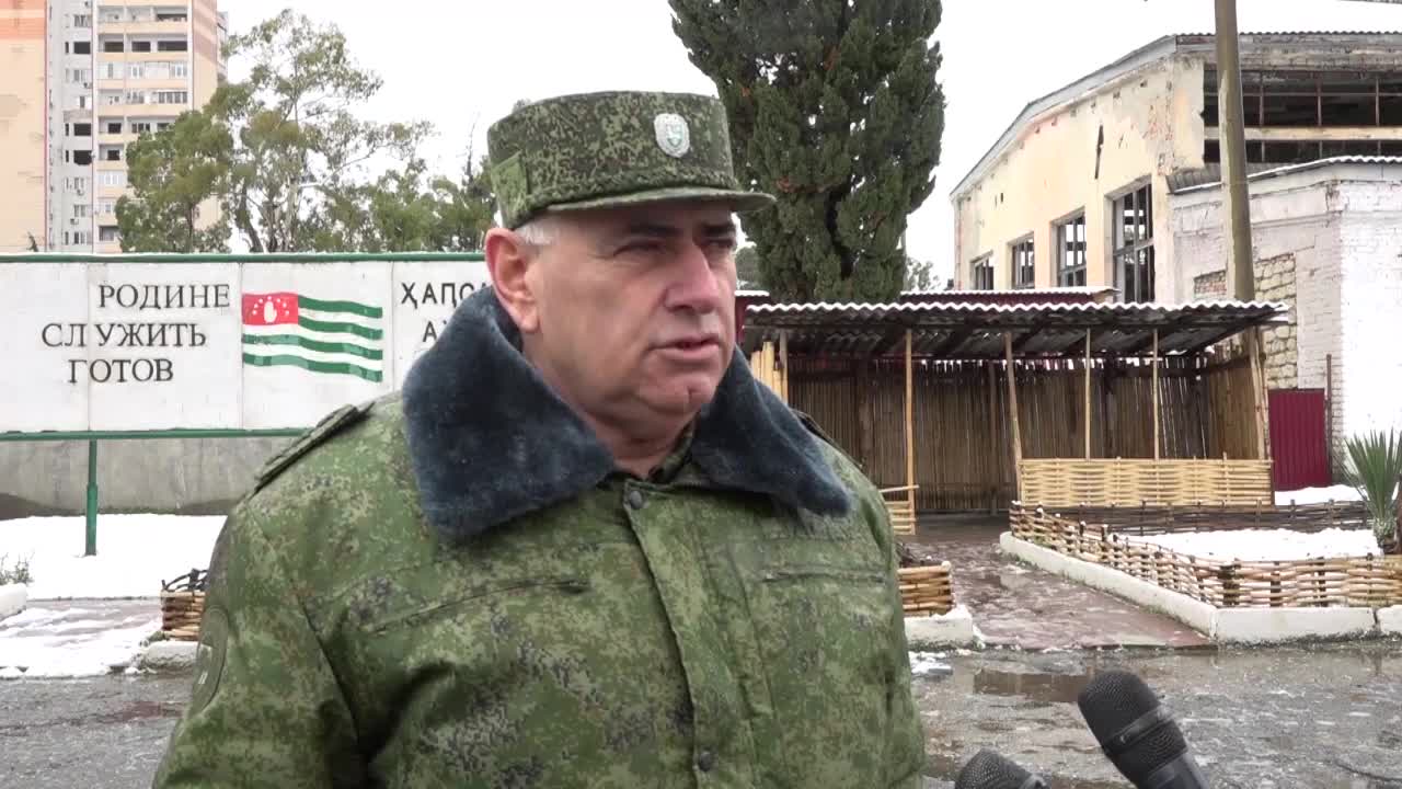 Владимир Ануа осуществил проверку командно-разведывательного центра разведуправления