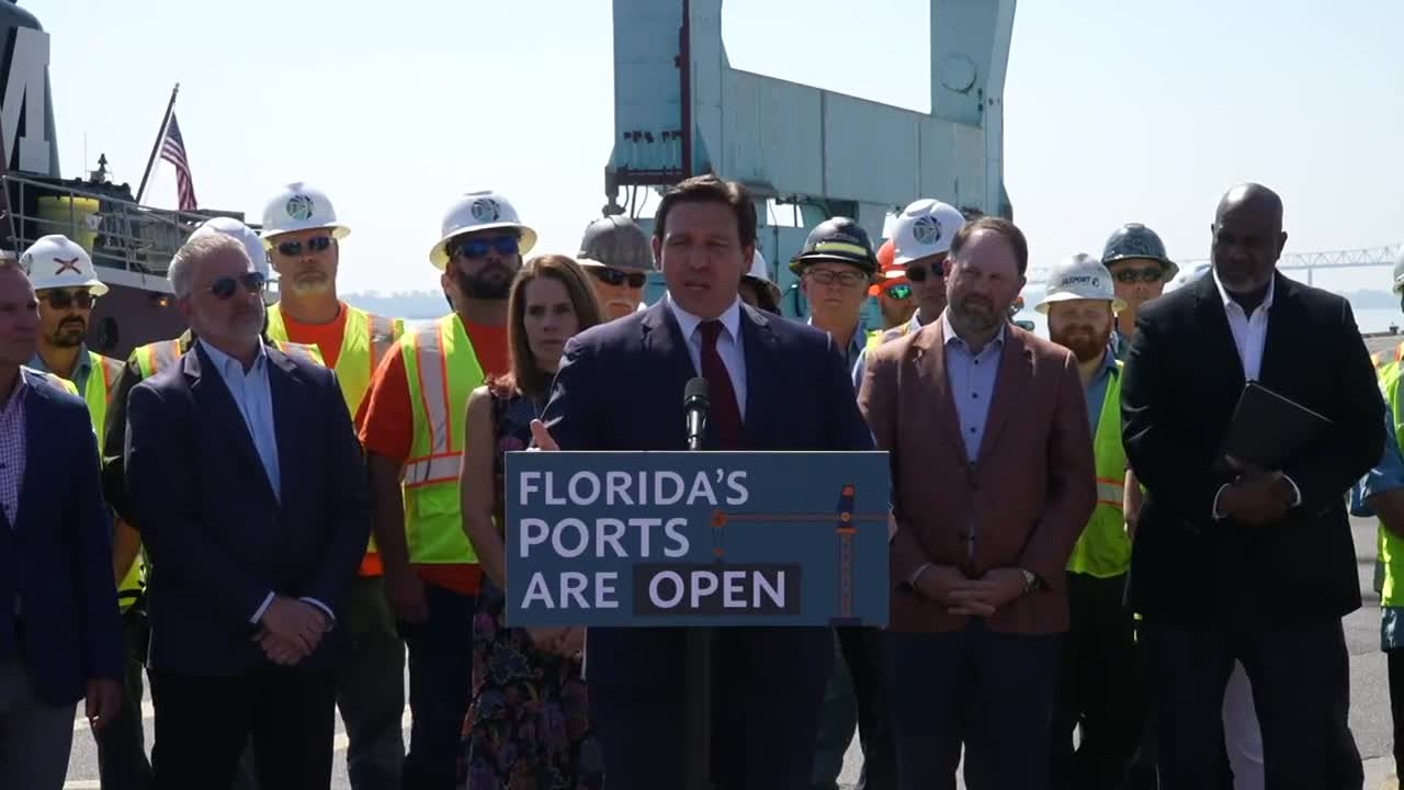 Ron DeSantis Completely Dismantles the Fake News' Latest Lie