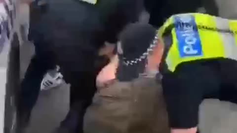 Australian police are no different to pre-ww2 Germany