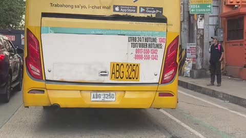 Bus Honks Repeatedly Despite the Road Being Wide Open