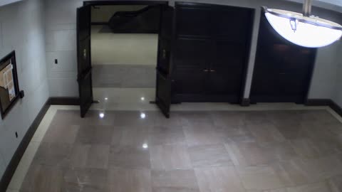 7189CVCLLSVC205_2021-01-06_20h00min01s377ms.mp4