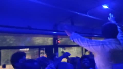 Dance in office Bus 🕴️🕺💃