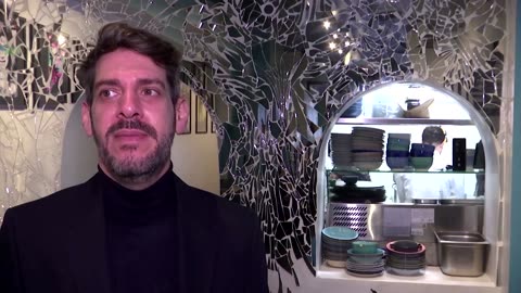 Israeli-Palestinian restaurant sends message of unity