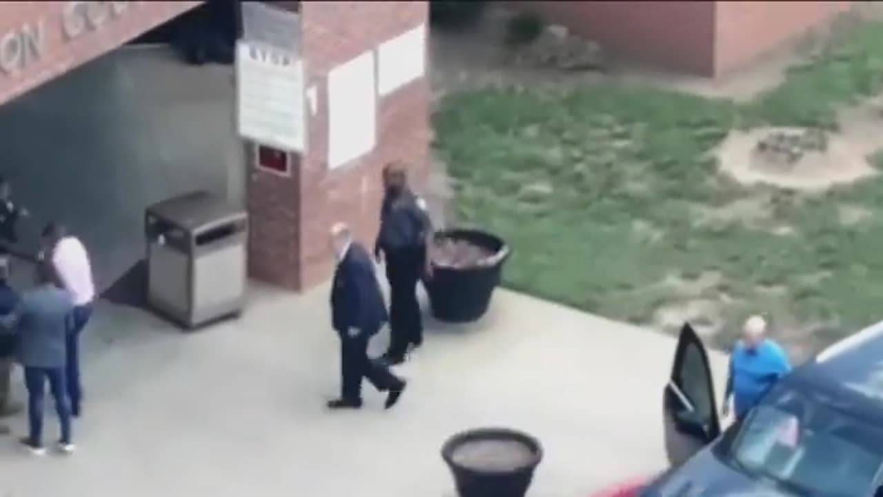 Giuliani surrenders in Georgia for charges tied to 2020 election