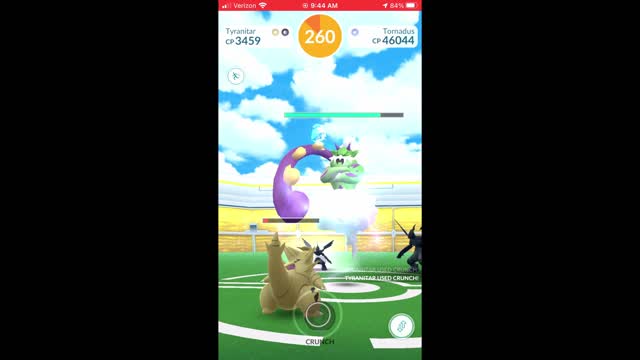 Pokemon Go - Tornadus Raiding