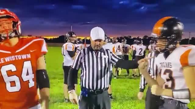 Who needs a coin? Football team decides coin toss with game of rock, paper, scissors.