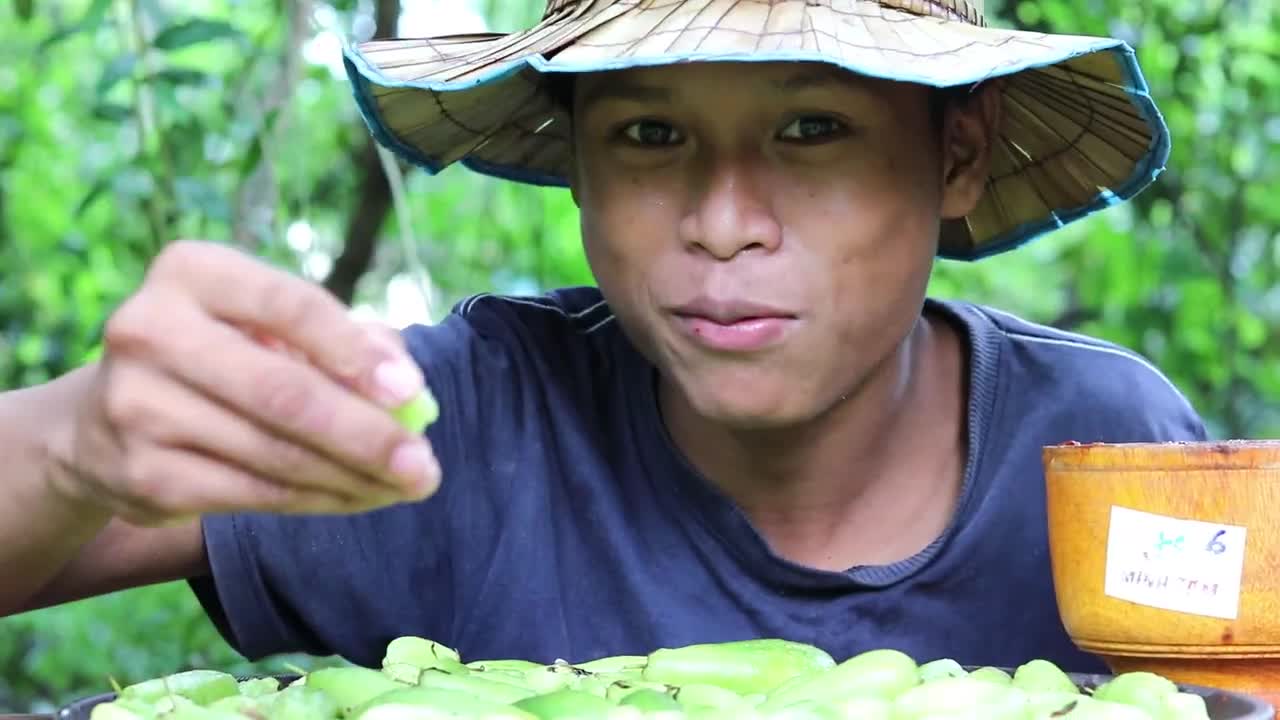 Wow yummy mouth watering _ BILIMBI fruit very bitter spicy salt eating so funny