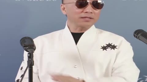 20220326文贵先生直播： #兰博基尼 什么感觉？大同-北京时间一个多小时，王雁平竟然没害怕。从那天起，雁平坐上七哥的“兰博基尼”就没下去过！ #信任就会忘掉恐惧！