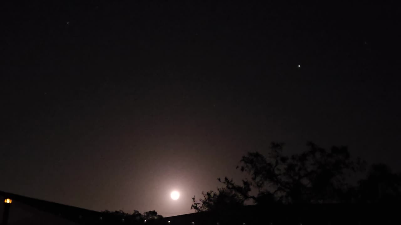 Moonrise into Jupiter's Orion