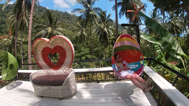 swing love in jungle