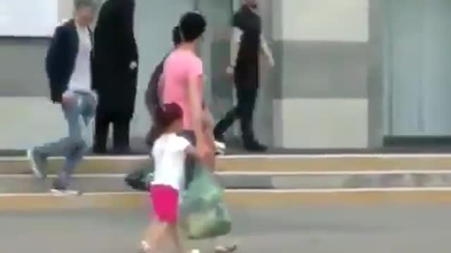 Man assaulting a Jew