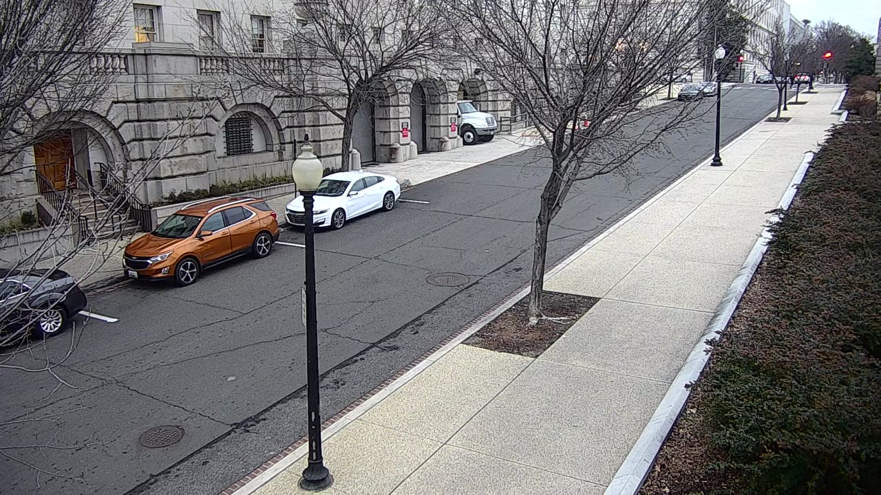 4079QSE00SouthCap-CSE1_2021-01-06_08h01min13s147ms.mp4