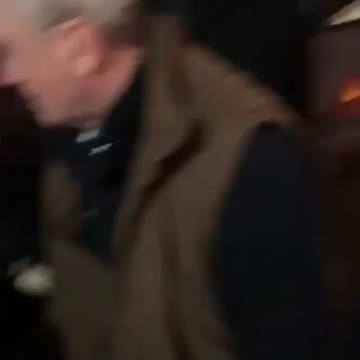 Pissed off New Jersey Citizens mock Governor Murphy at dinner