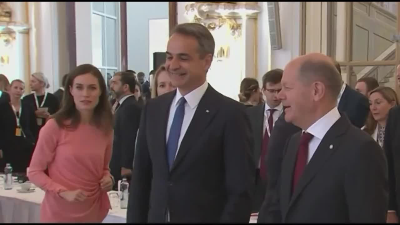 ΚΑΤΙ ΤΡΕΧΕΙ ΜΕ ΤΟΝ ΚΟΥΛΗ.