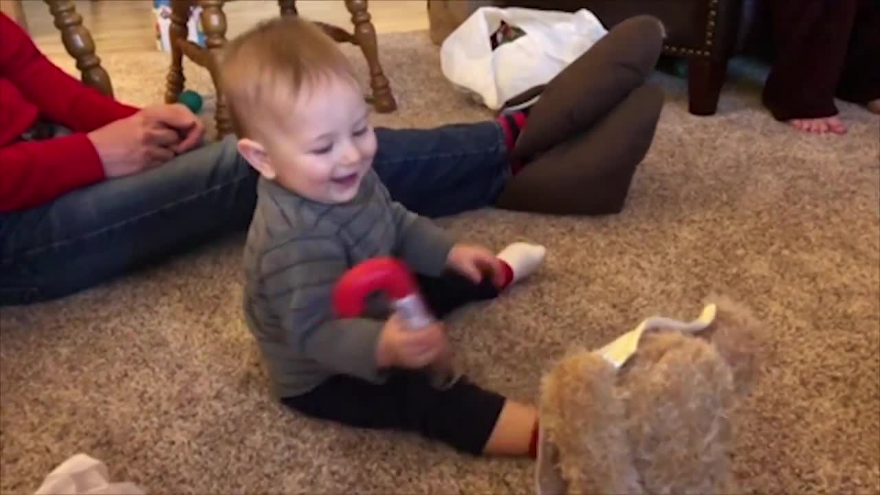 Baby Reaction ★ Best Of Funny Babies Scared Of Toys