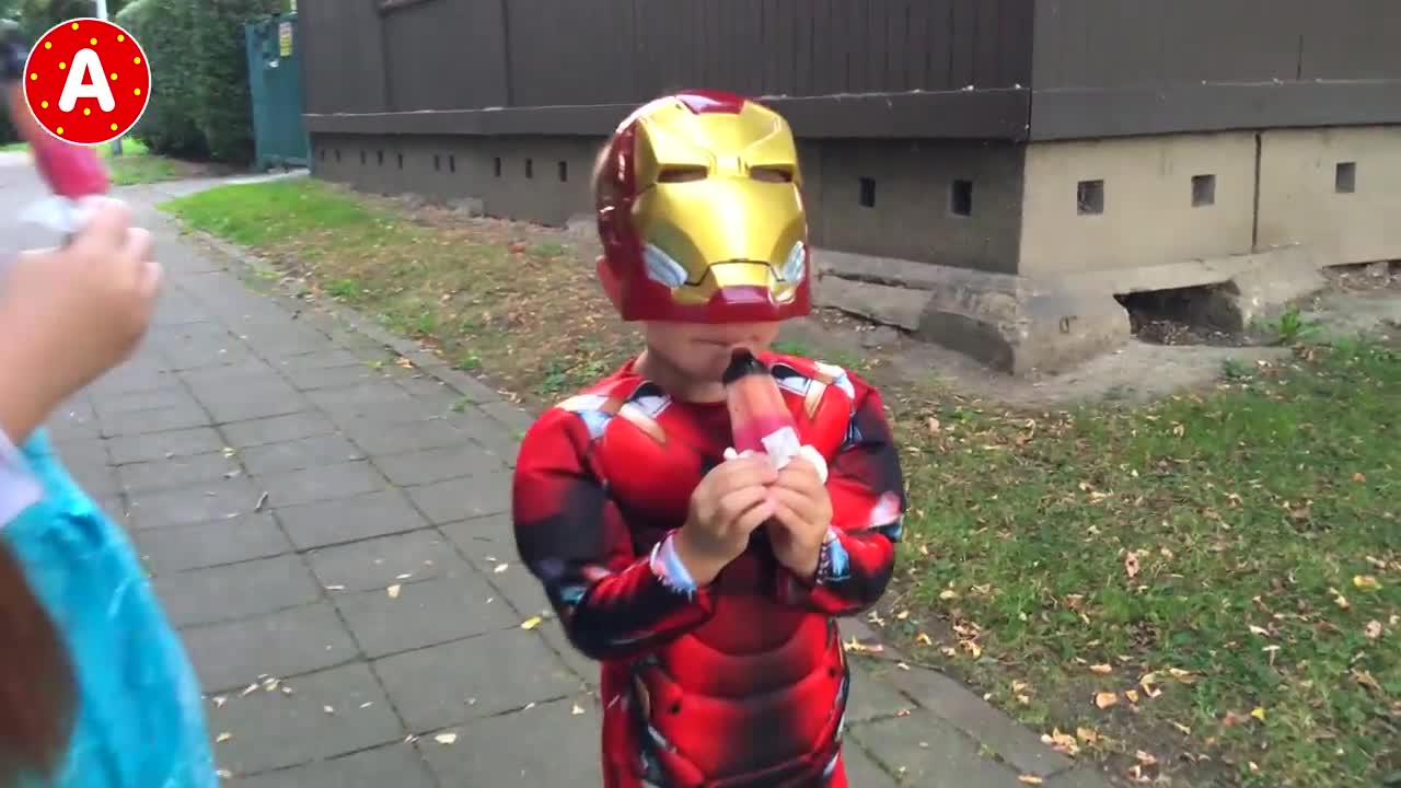 Super hero and the princess what an awesome video