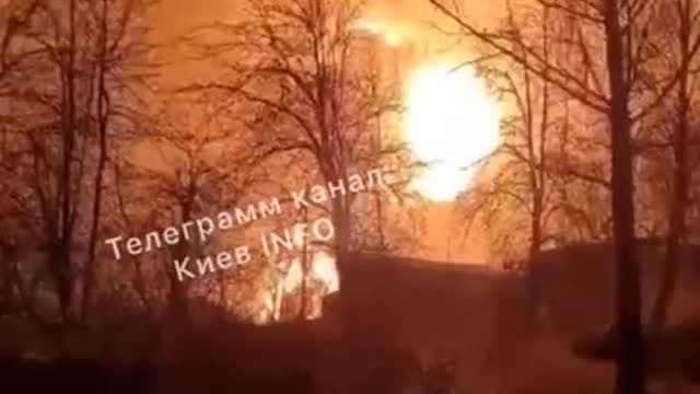 Russian army destroyed oil depot near Kalinovka south of Kiev