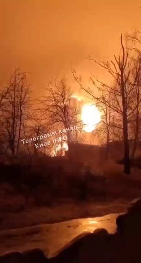 Russian army destroyed oil depot near Kalinovka south of Kiev
