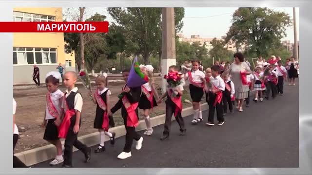 Reportages pro-russes sur l'ouverture d'écoles à Marioupol