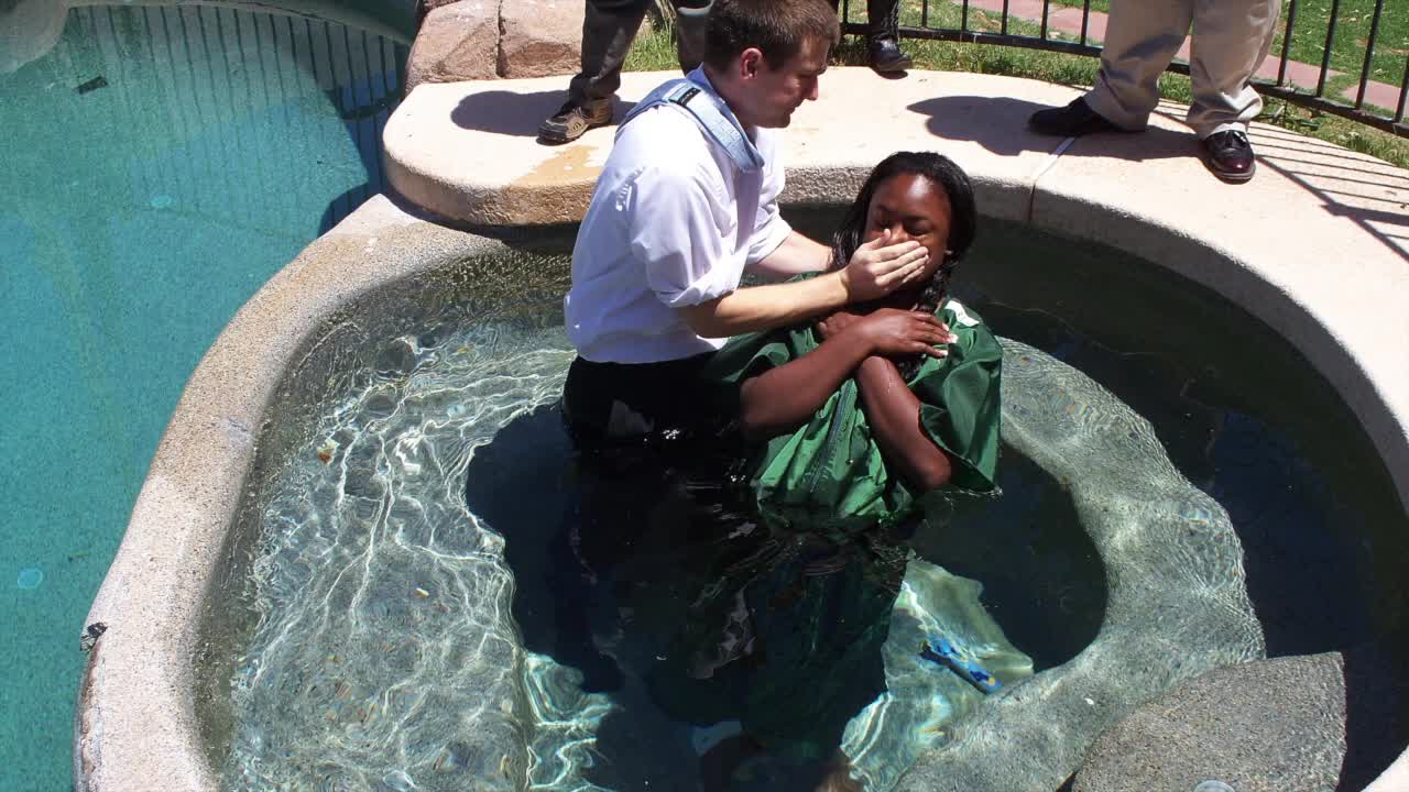 pastor steven anderson - whose side are you on