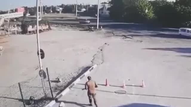 Ukraine War - The Ukrainian military in Dnepropetrovsk shot a dog at a gas station