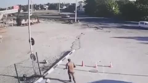 Ukraine War - The Ukrainian military in Dnepropetrovsk shot a dog at a gas station