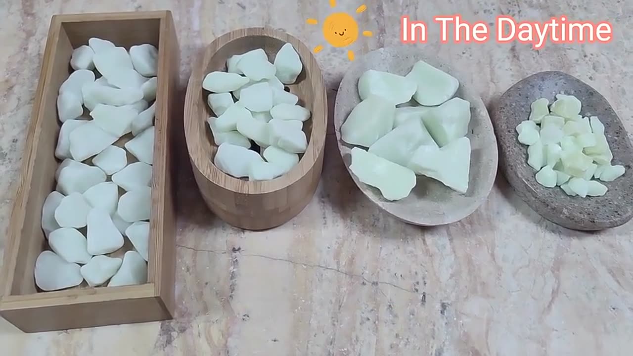 how to choose a Wholesale Glow In The Dark Fish Aquarium Glass Luminous Gravel Stone Pebble