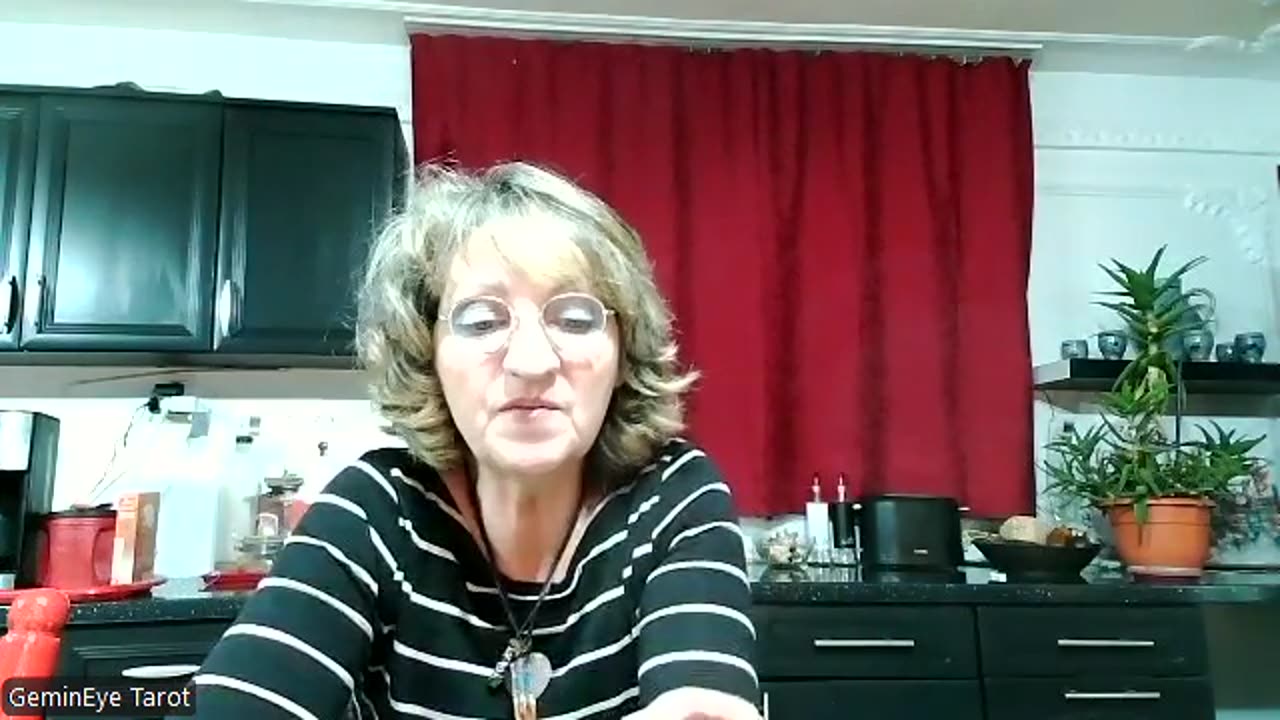 CANCER MID NOVEMBER--MAKE A CHOICE!