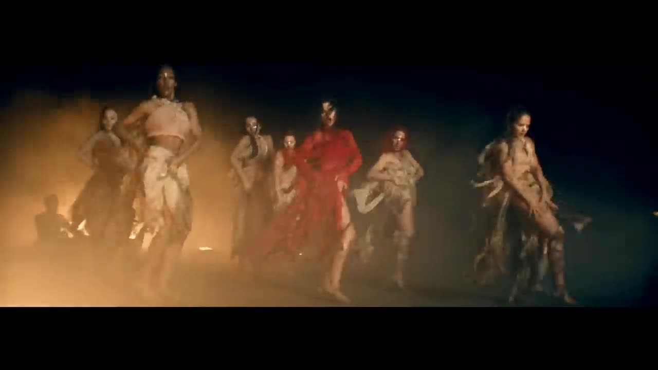 Unveiling the Irresistible Allure of Selena Gomez's 'Come & Get It' Anthem