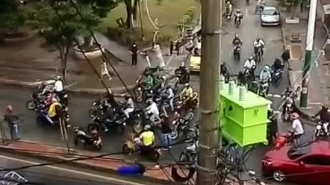 Avanza jornada de paro de motos en Bucaramanga