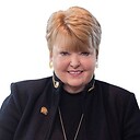 TeresaKinneyChiefExecutiveOfficer